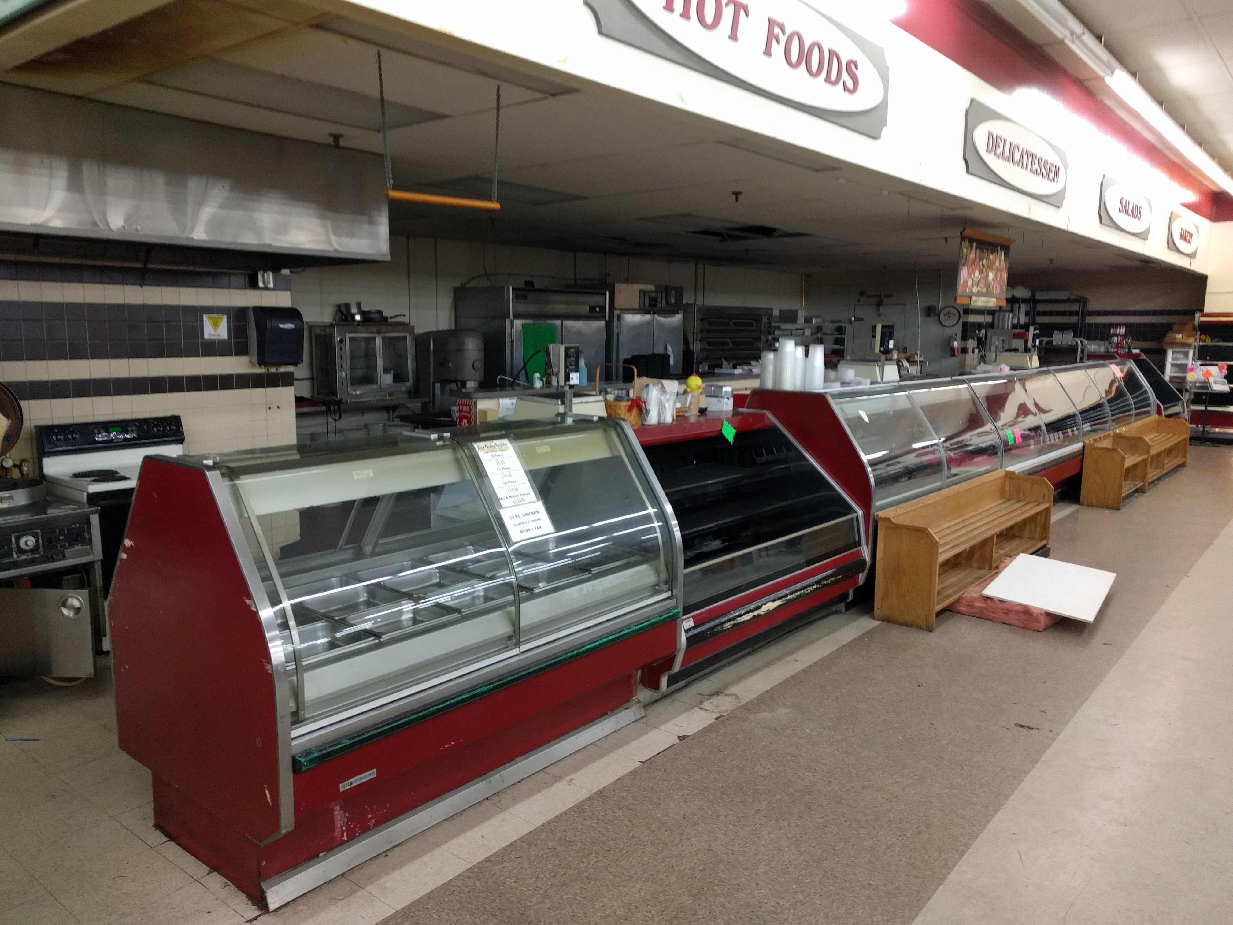 Vacant Supermarket - summerdale-license